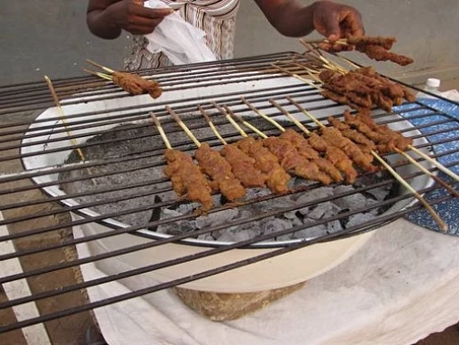 togo-activites-brochettes